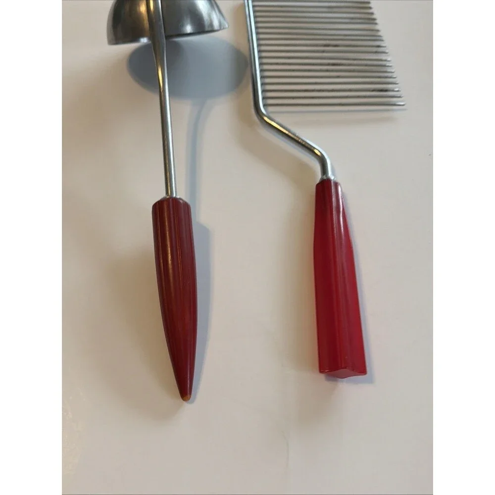 Vintage Red Bakelite Utensils Cake Cutter and Soup Gravy Serving Ladle